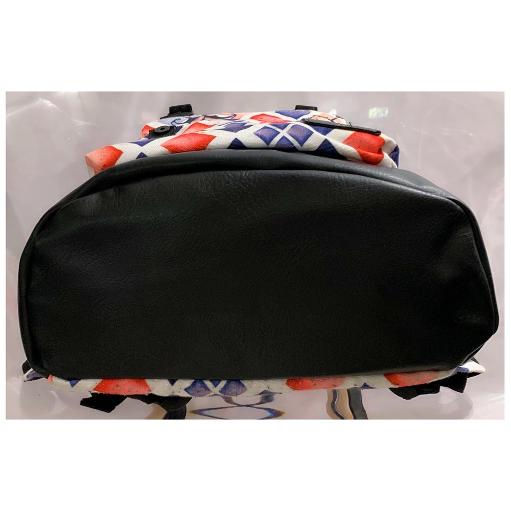 Pre-owned DC Comics Suicide Squad Harley Quinn Large Slouch Backpack - Picture 8 of 13